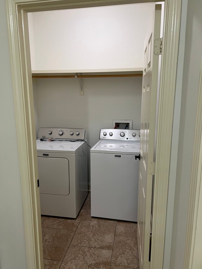 37140 Woodgate Ave, Prairieville, LA 70769 - photo 3