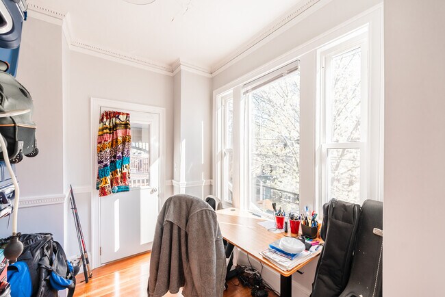 26 Boylston St unit 2, Jamaica Plain, MA 02130 - photo 7