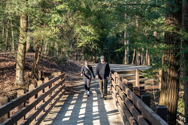 Beautiful scenery can be found throughout the South Chagrin Reservation.