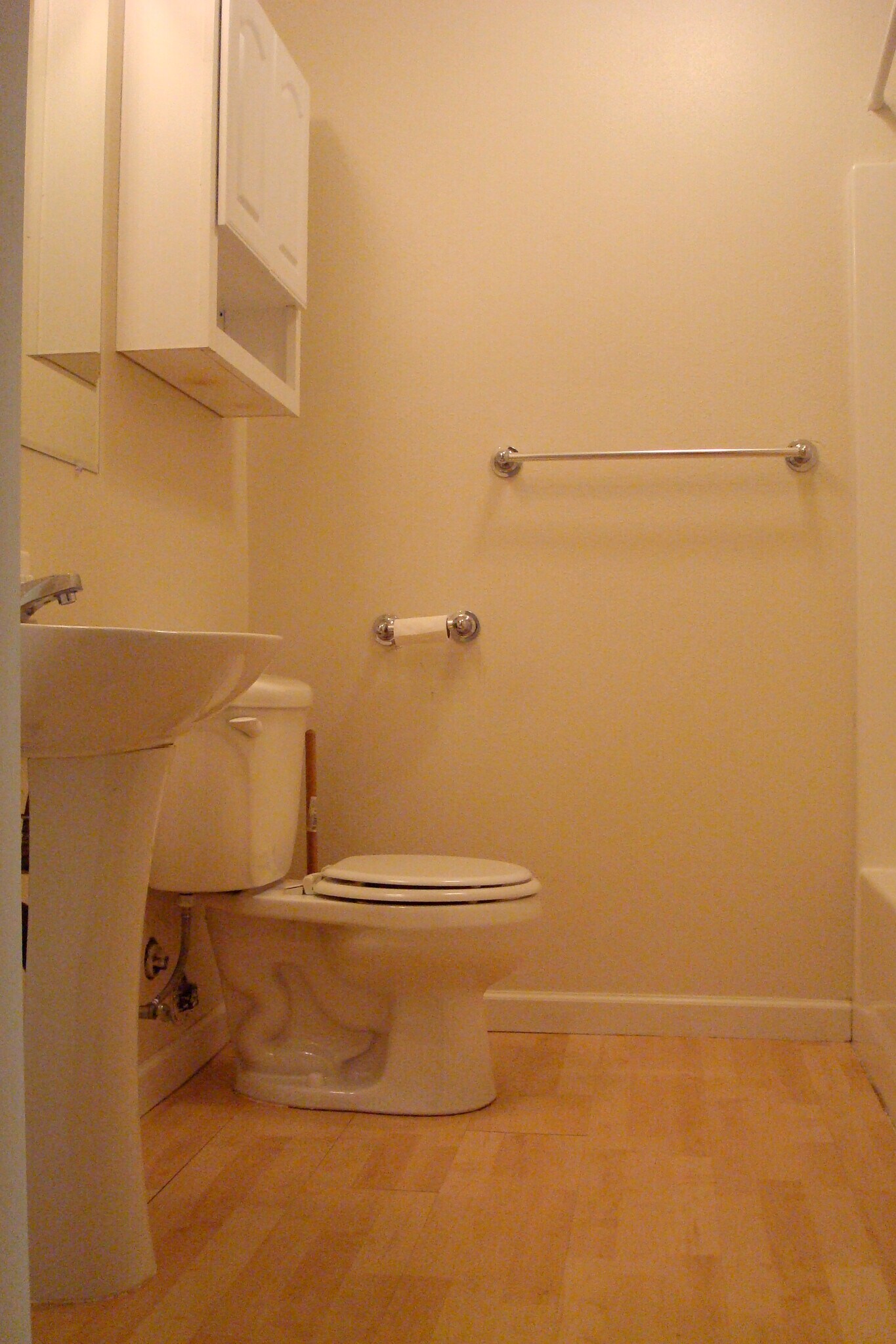 44 N 3rd St, Creswell, OR 97426 - photo 1