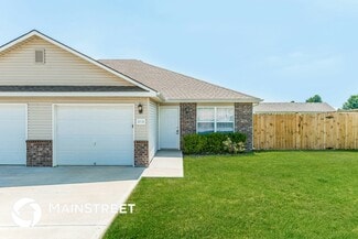 212 Palmer Ct, Pleasant Hill, MO 64080