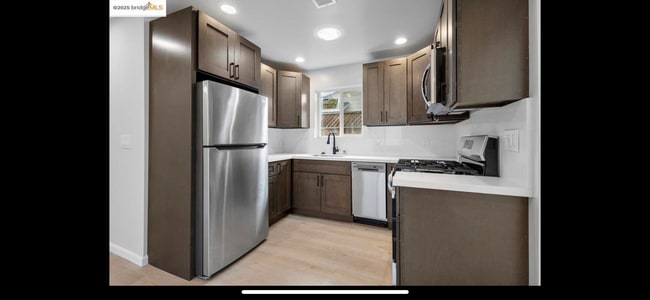 2224 107th Ave, Oakland, CA 94603 - photo 3