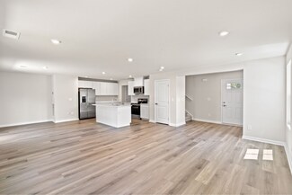 8027 Sterling Oaks Dr, Ash, NC 28420