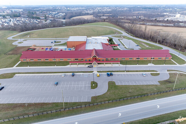 The student population of Creekside Elementary is 473 and the school serves K-5.
