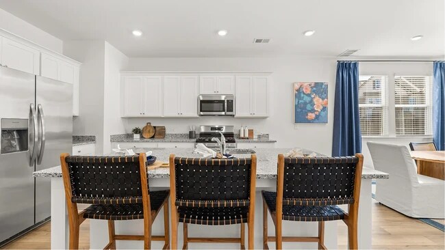 2839 Habibi Ct, Buford, GA 30519 - photo 2