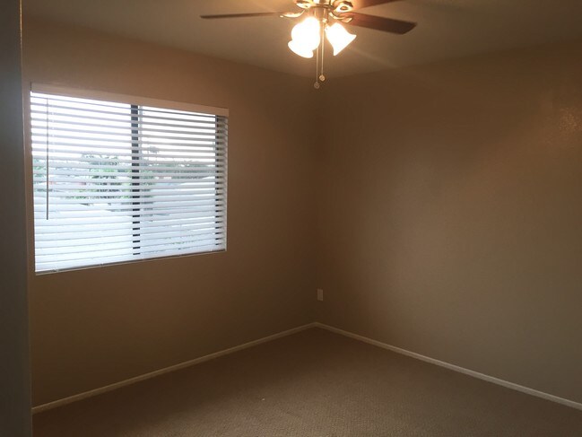 4440 W 154th St unit 1/4, Lawndale, CA 90260 - photo 6