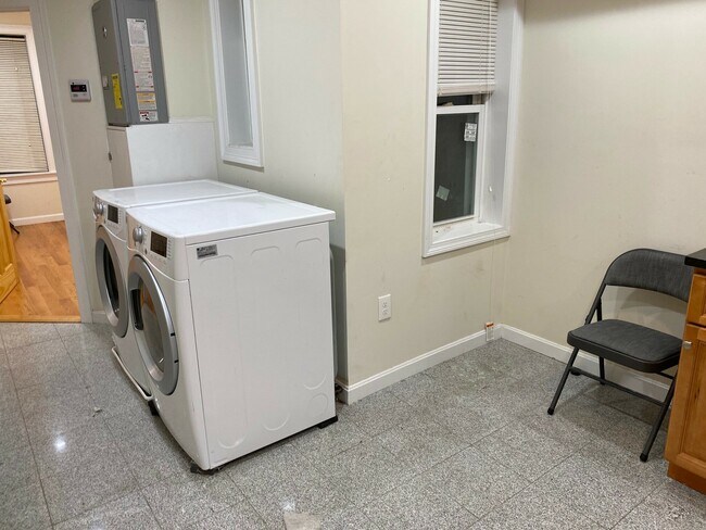 175 Northampton St unit 2, Boston, MA 02118 - photo 6