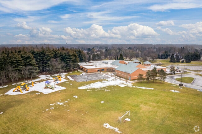 Bennett Woods Elementary School, Aerial-1