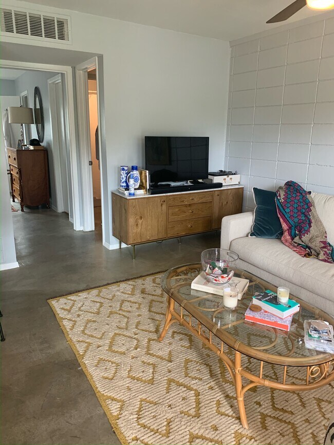 1200 Newning Ave unit 308, Austin, TX 78704 - photo 3