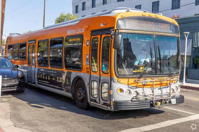 Residents of Beverly Grove have a multitude of bus routes ride on.