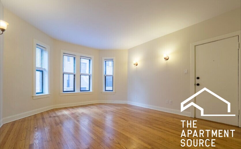 4038 N Ashland Ave unit 2, Chicago, IL 60613 - photo 1