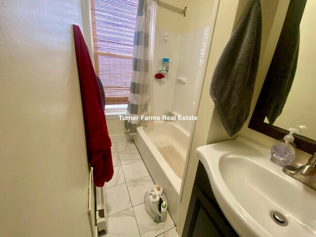 40 Florence St unit 2, Somerville, MA 02145 - photo 6