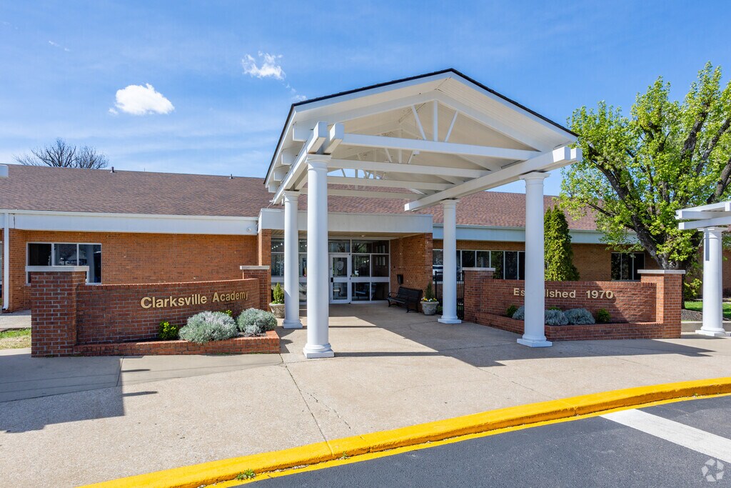Clarksville Academy offers education to students in grades PreK-12.