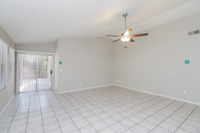 6329 W Puget Ave, Glendale, AZ 85302 - photo 4