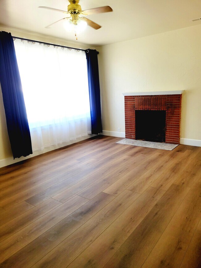 1308 High St, Rawlins, WY 82301 - photo 3