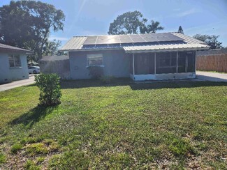 1412 19th St W, Bradenton, FL 34205
