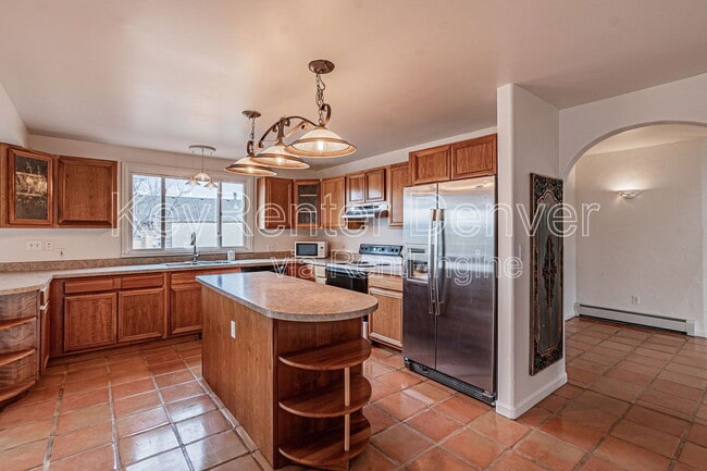 990 Beech St, Golden, CO 80401 - photo 2