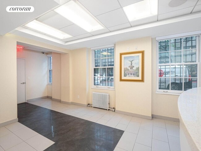 903 Lexington Ave, New York, NY 10065 - photo 2