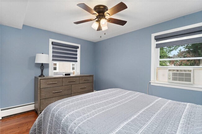 118 Airway Rd, Warwick, RI 02886 - photo 4