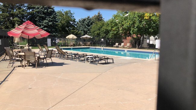 10150 E Virginia Ave unit 6-206, Denver, CO 80247 - photo 4