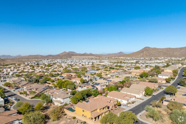 The neighborhood of Mountaingate is where peace and community come together perfectly.