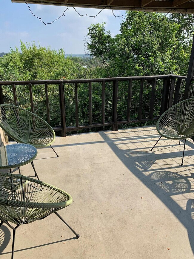1200 Hollow Creek Dr unit ID1054229P, Austin, TX 78704 - photo 4