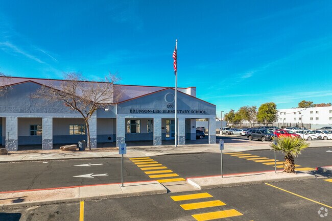 Phoenix's Brunson-Lee Elementary fosters creativity, collaboration, and academic growth.