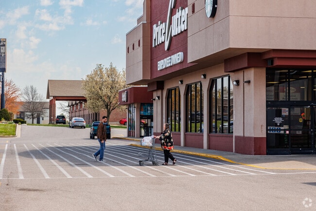 Sequiota residents greet each other while shopping at Price Cutter.