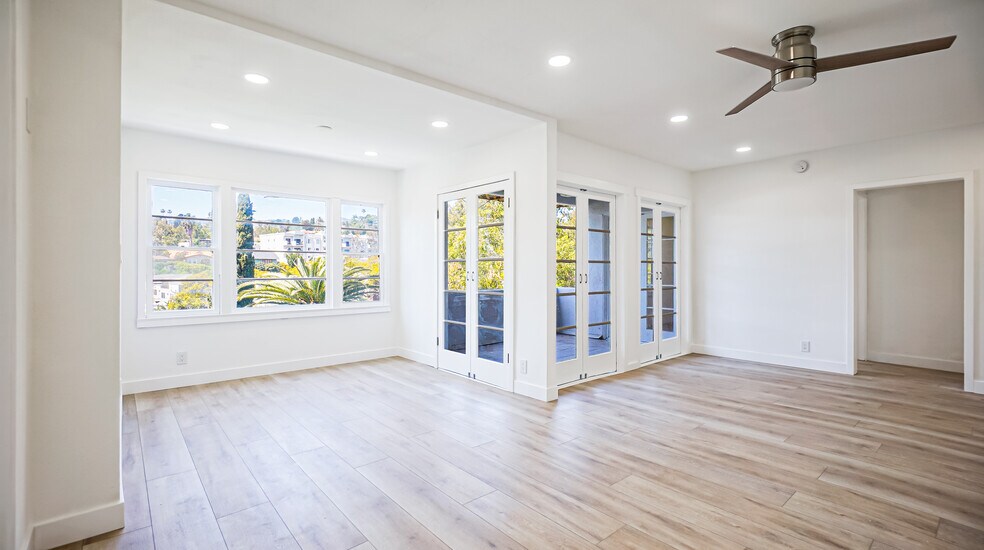 2065 Ivar Ave unit 2065 .5, Los Angeles, CA 90068 - photo 1