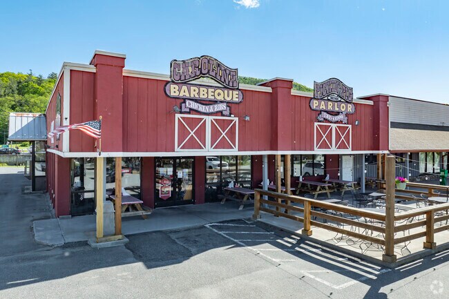 Savor authentic Southern BBQ at Carolina Barbeque, a beloved local spot known for its mouthwatering pork, chicken, and ribs.