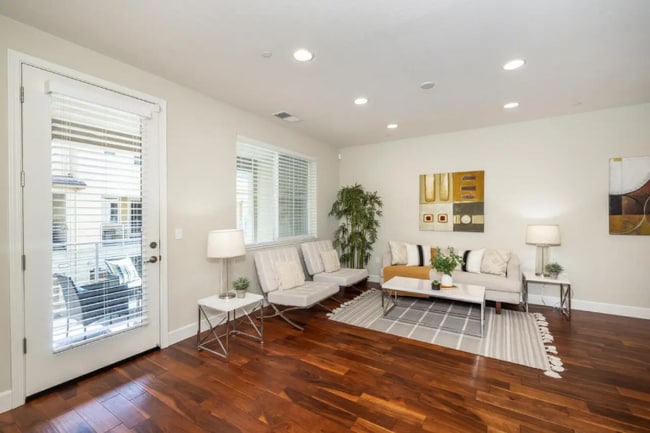 827 Lotus Flower Loop, San Jose, CA 95123 - photo 2