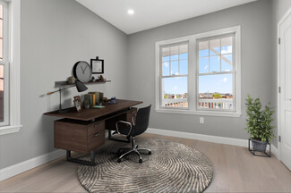 118 Webster St Unit 2, Boston, MA 02128