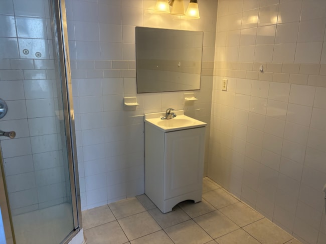 16 Franklin St unit 409 B4.980, Norwich, CT 06360 - photo 2