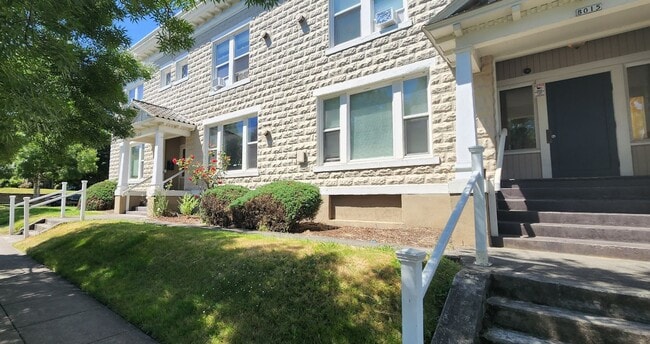 8007-8015-8015 N Denver Ave unit 6, Portland, OR 97217 - photo 2