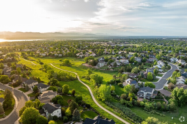 Westridge in Highlands Ranch offers a balanced mix of peaceful suburban streets and easy access to parks, making it ideal for families and outdoor enthusiasts alike.