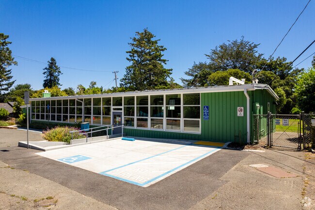 Inverness School provides public education for students Inverness, California.