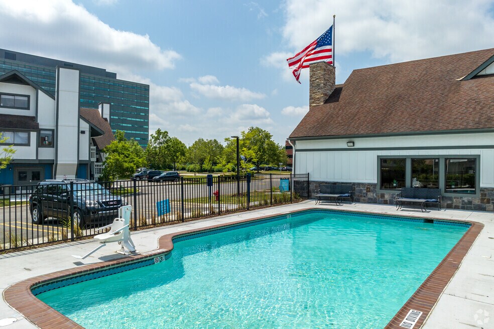 The Alcove Southfield 26700 Central Park Blvd, Southfield, MI