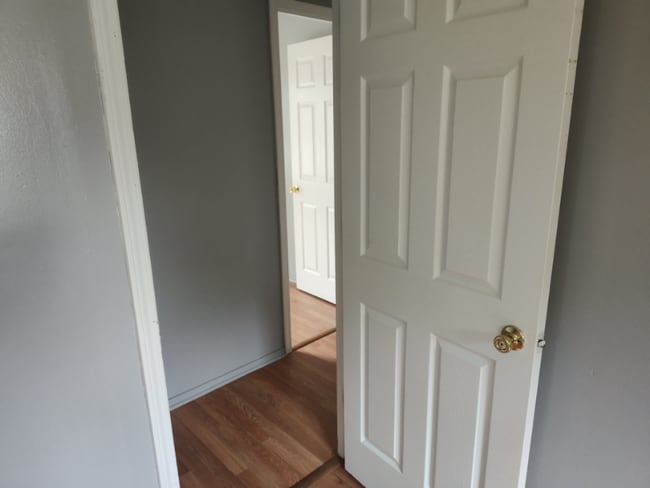 14 N Ritchie Ave unit 6B, Ravenswood, WV 26164 - photo 3