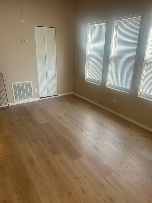 956 E 76th St unit 2F, Chicago, IL 60619 - photo 3
