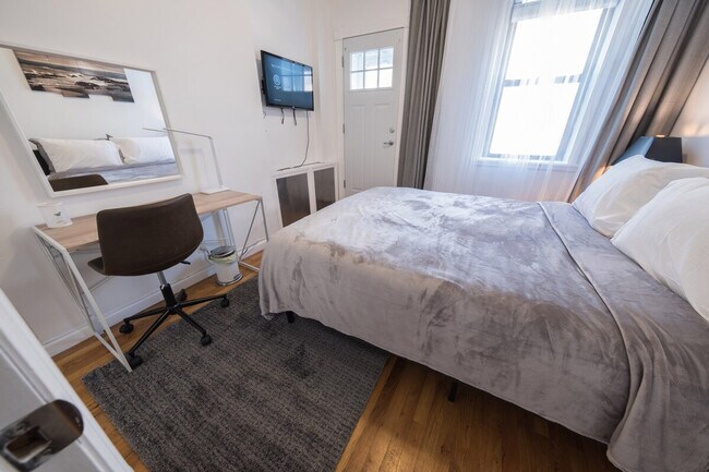 305 E 104th St unit ID1032006P, New York, NY 10029 - photo 7