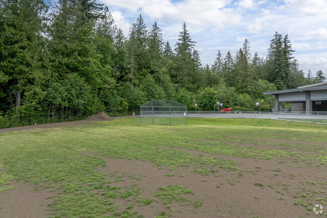 Wade King Elementary School baseball field.