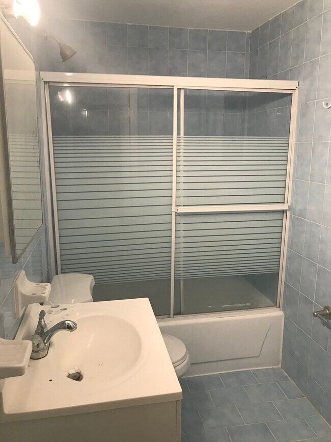 6455 SW 33rd St, Miami, FL 33155 - photo 6