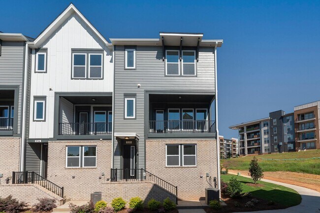 425 Prine Place unit 36473780, Charlotte, NC 28213 - photo 7