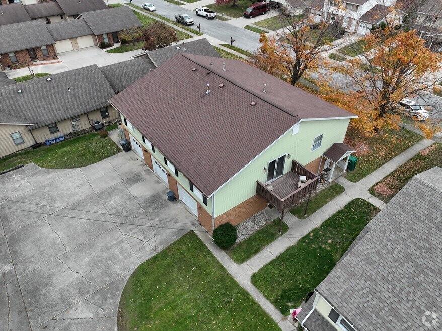 3762 Mt Vernon Place unit . A, Lima, OH 45804 - photo 2