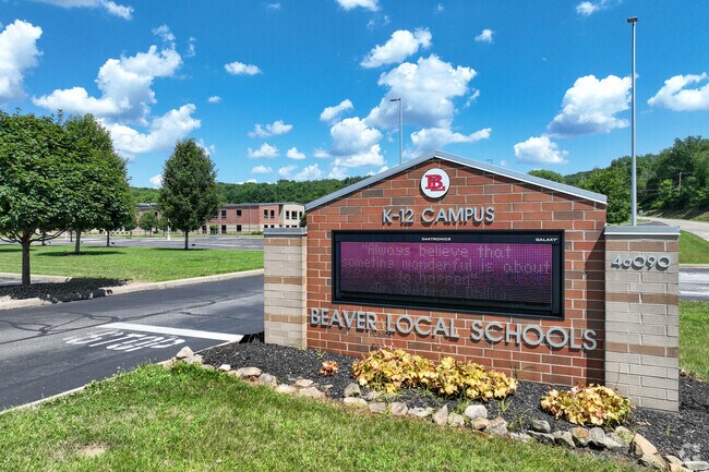 Beaver Local Elementary School offers after school programs for students to enjoy.