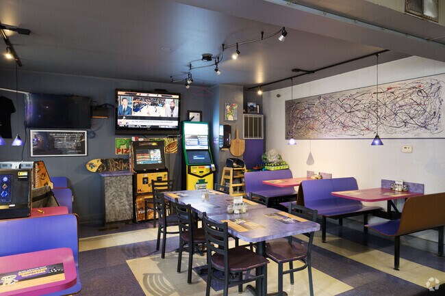 Dine in or take out at Primo Pizza by Ryan.