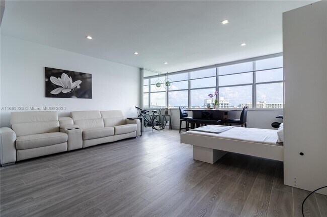 Belle Plaza Condominium unit 1415, Miami Beach, FL 33139 - photo 7