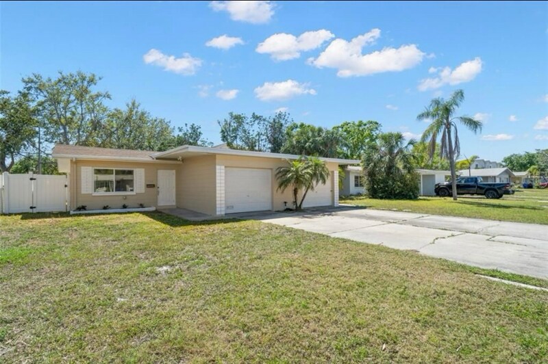 185-187 38th Ave SE unit 187, St. Petersburg, FL 33705 - photo 1