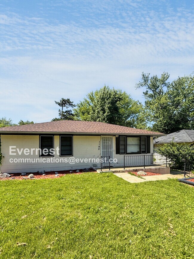1142 Maple Ave, St. Louis, MO 63138