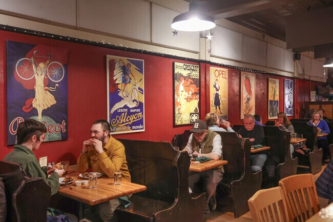 Greenfield residents enjoy the People’s Pint, a family-friendly brewpub that serves house-made drafts and classic pub fare, all with a unique, funky vibe.